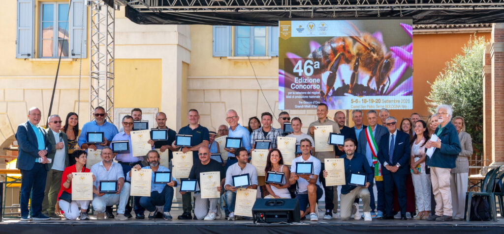 Foto di gruppo premiati Tre Gocce d'Oro 2026